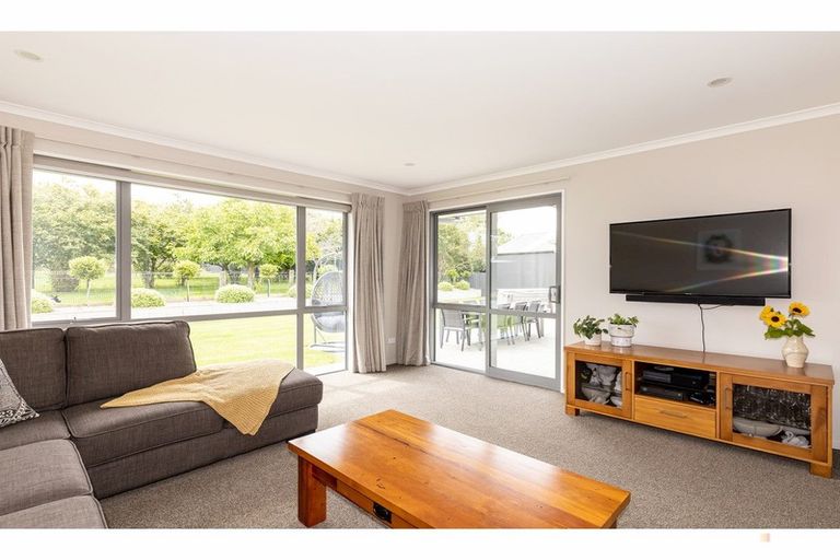 Photo of property in 32 Meadowstone Street, Gleniti, Timaru, 7910
