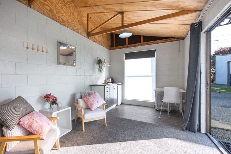 Photo of property in 1 Leeston Road, Springston, Christchurch, 7674
