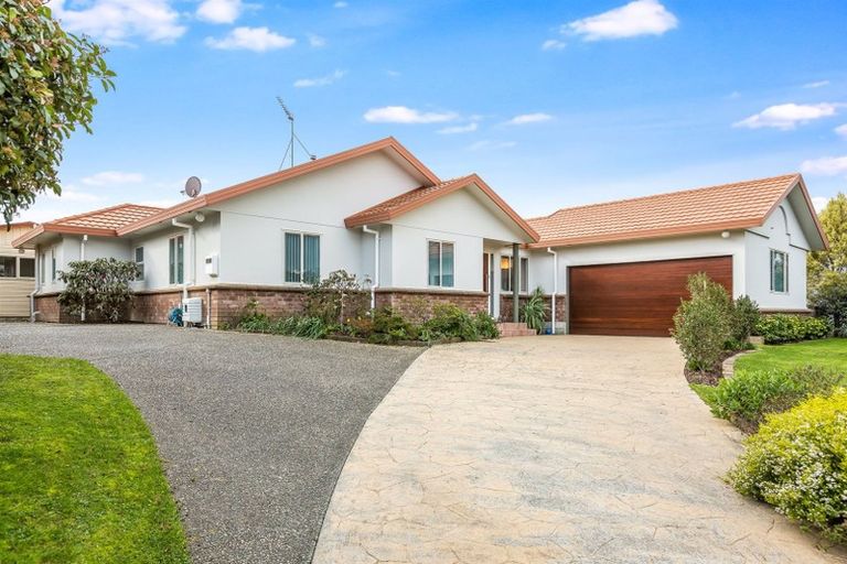 Photo of property in 63 Joseph Banks Drive, Whitby, Porirua, 5024