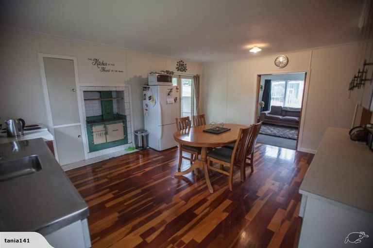 Photo of property in 2 Burke Street, Te Aroha, 3320