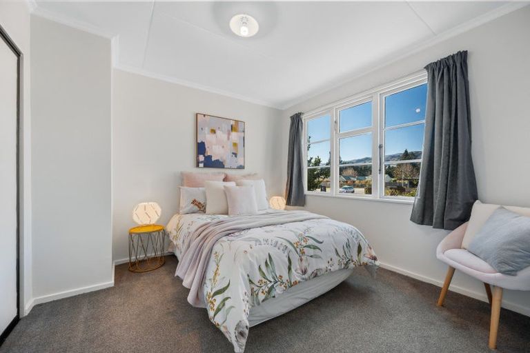 Photo of property in 116 Neplusultra Street, Cromwell, 9310