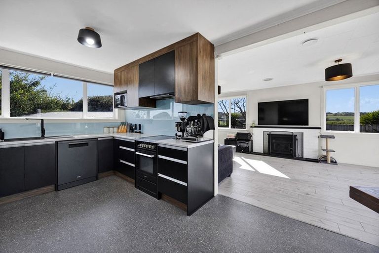 Photo of property in 1 Kepa Street, Ohawe, Hawera, 4671