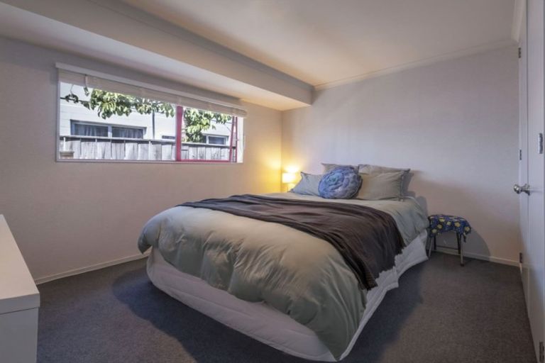 Photo of property in 67a Freyberg Street, Lyall Bay, Wellington, 6022