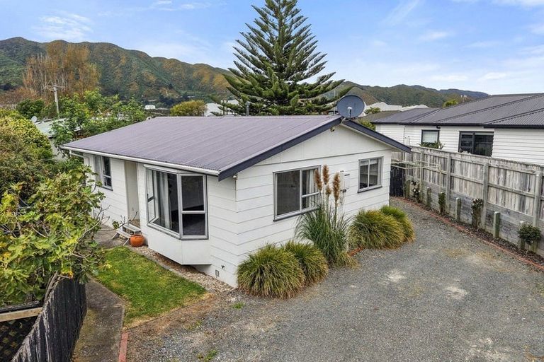 Photo of property in 3/6 Awamutu Grove, Waiwhetu, Lower Hutt, 5010