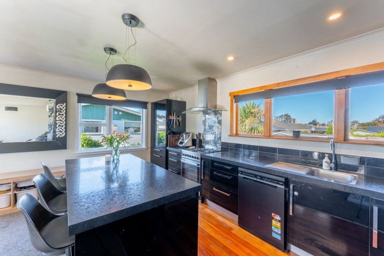 Photo of property in 11 Pringle Street, Waimataitai, Timaru, 7910