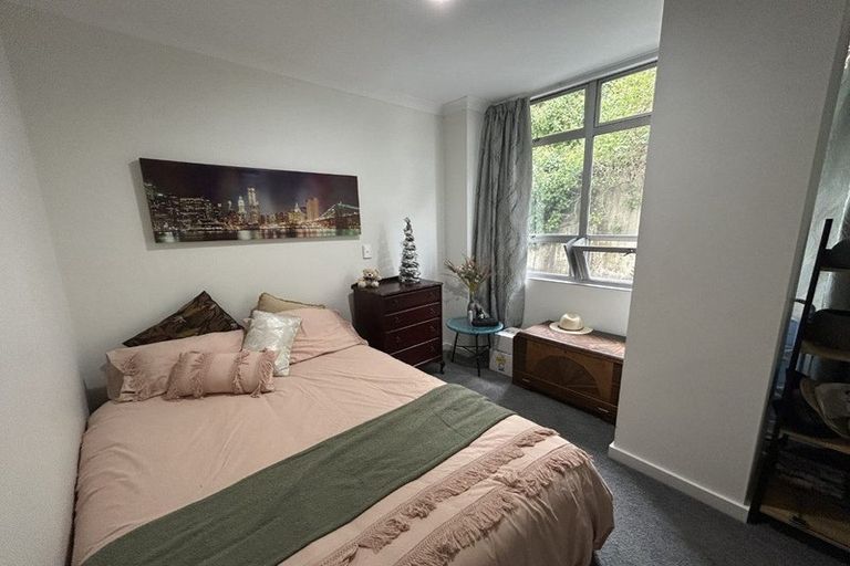 Photo of property in Mclean Towers, 1a/3 Shakespeare Road, Napier South, Napier, 4110