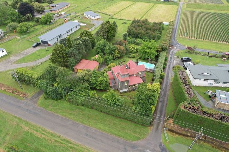 Photo of property in 77 Mcleavey Road, Ohau, Levin, 5570