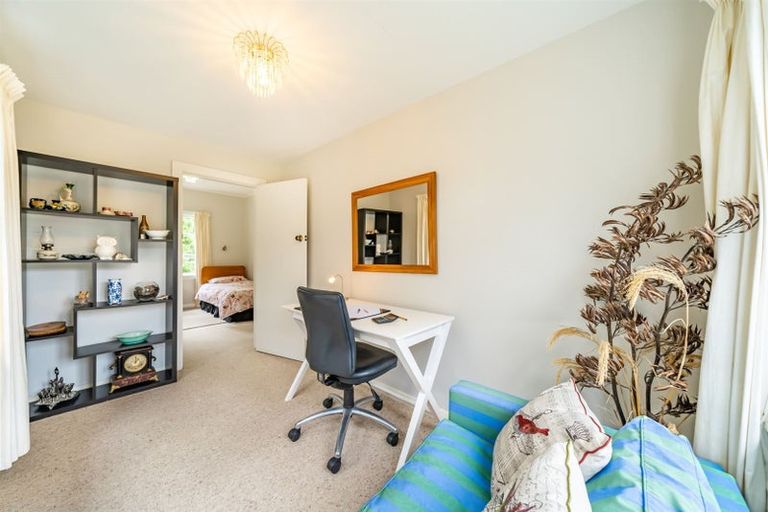 Photo of property in 32 Hyde Street, Wainuiomata, Lower Hutt, 5014