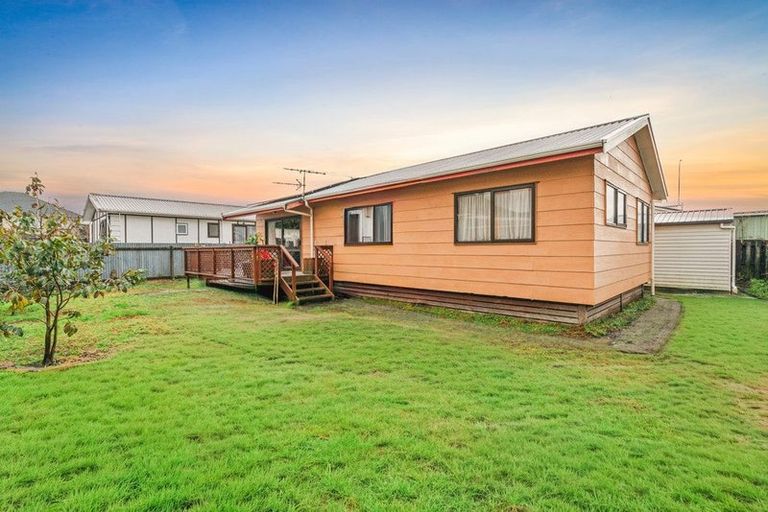 Photo of property in 2/78 Coronation Road, Papatoetoe, Auckland, 2025