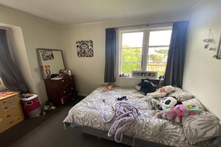 Photo of property in 79 Fairfield Road, Fairfield, Hamilton, 3214