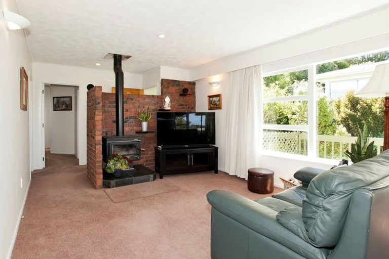 Photo of property in 142 Glamorgan Drive, Torbay, Auckland, 0630