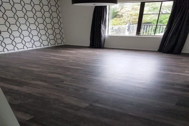 Photo of property in 32 Shackle Lane, Whitby, Porirua, 5024