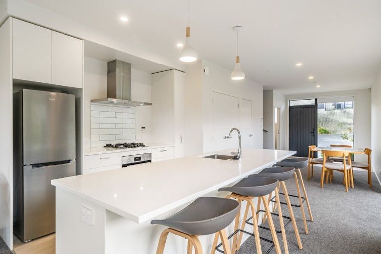 Photo of property in 54 Koreke Close, Kenepuru, Porirua, 5022