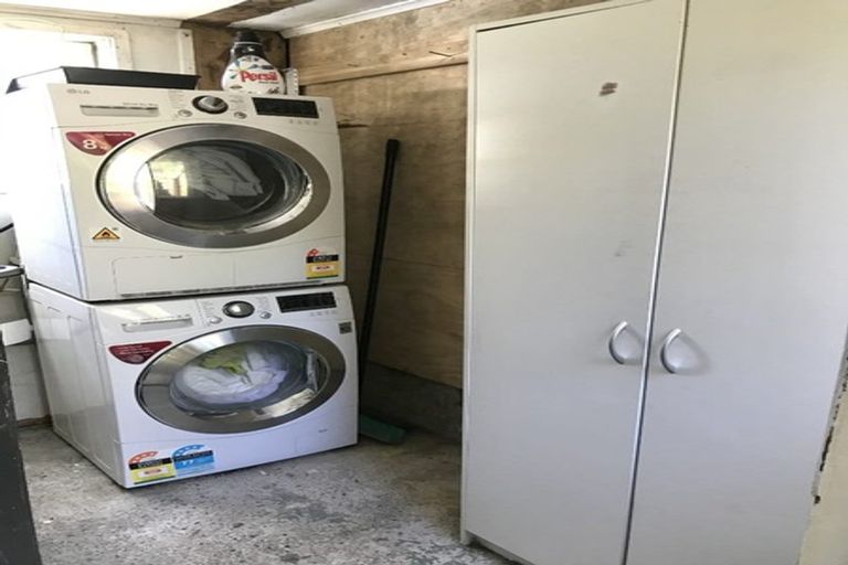 Photo of property in 359 Ohiro Road, Brooklyn, Wellington, 6021