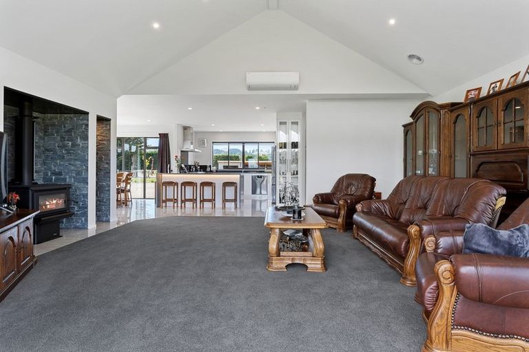 Photo of property in 1228 Loburn Whiterock Road, Loburn, Rangiora, 7472