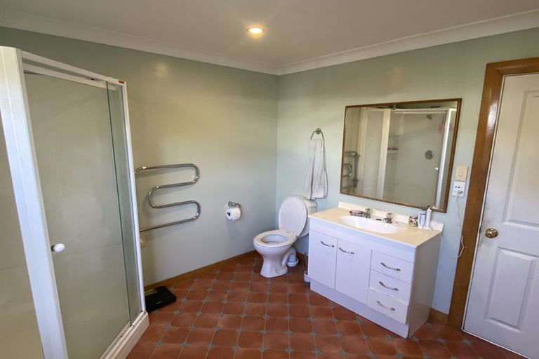 Photo of property in 98 William Street, Petone, Lower Hutt, 5012