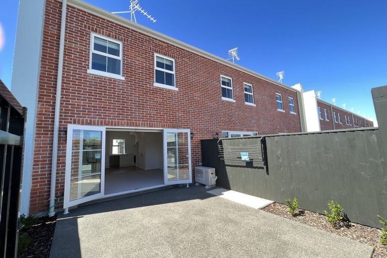 Photo of property in 10/287 Selwyn Street, Spreydon, Christchurch, 8024