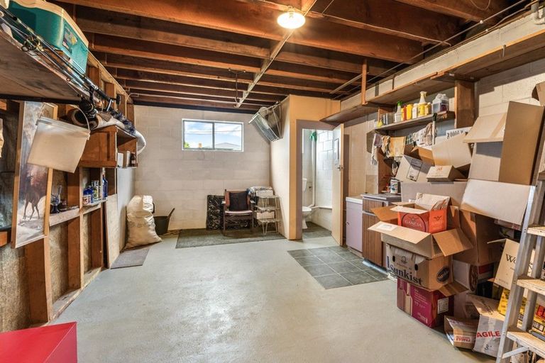 Photo of property in 19 Arthur Street, Holmes Hill, Oamaru, 9401