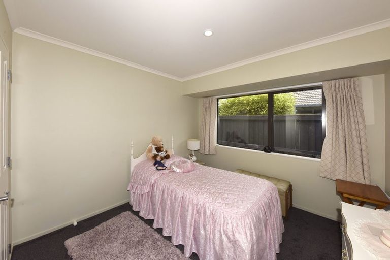 Photo of property in 23 Sycamore Close, Rangiora, 7400