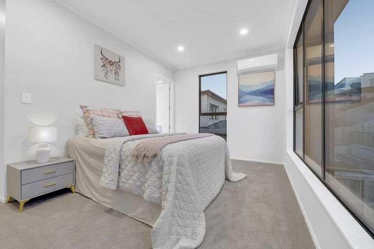 Photo of property in 14 Alluvial Street, Flat Bush, 2019