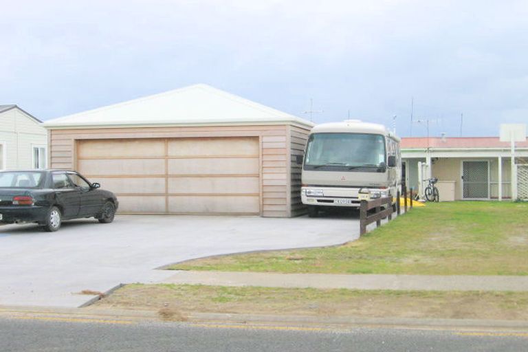 Photo of property in 135a Barbara Avenue, Whangamata, 3620