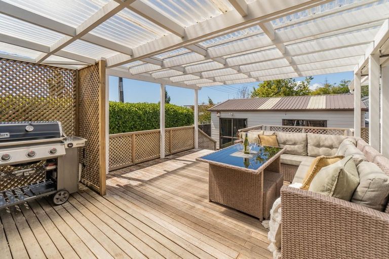 Photo of property in 2 Bannings Way, Hobsonville, Auckland, 0618