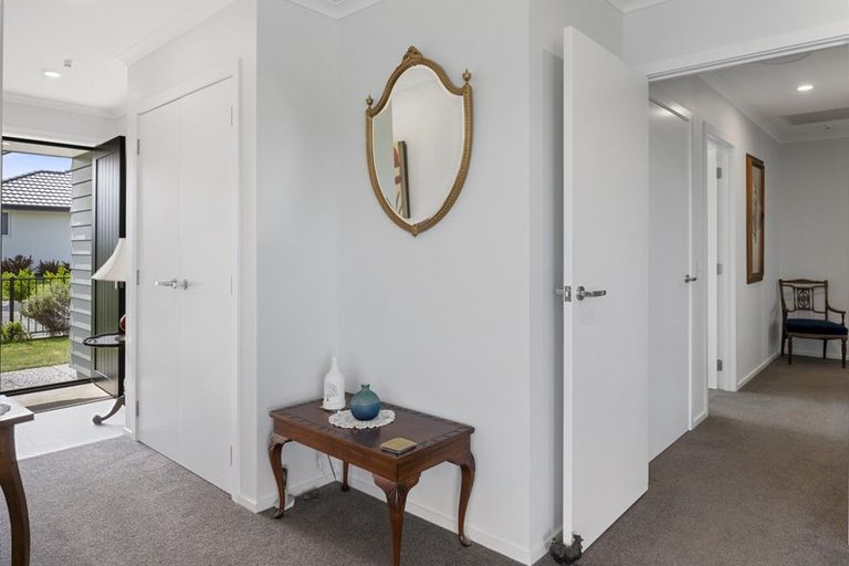 Photo of property in 13 Mellifera Place, Richmond, 7020