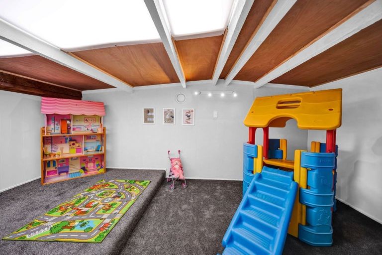 Photo of property in 1082 Junction Road, Egmont Village, Inglewood, 4386