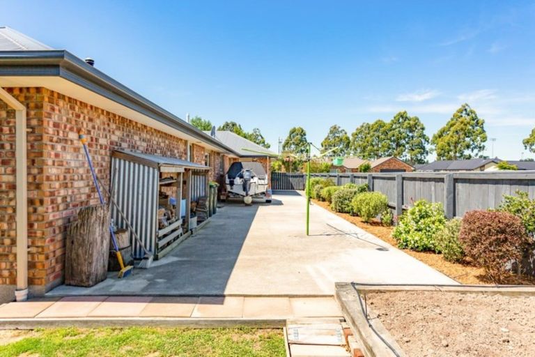 Photo of property in 5 Curnow Way, Rolleston, 7614