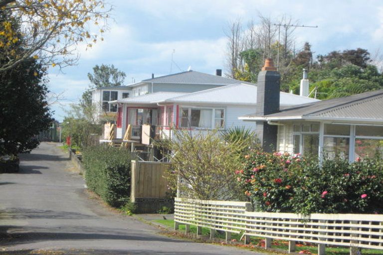 Photo of property in 83a Govett Avenue, Frankleigh Park, New Plymouth, 4310