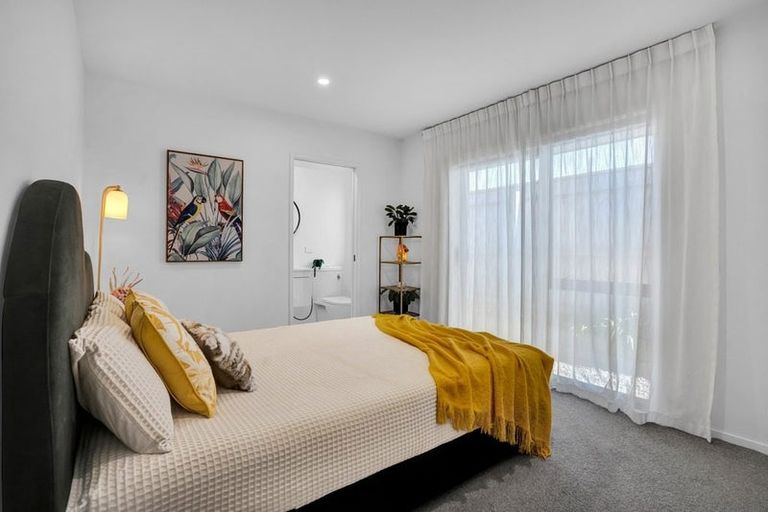 Photo of property in 25b Coby Sydney Drive, Bell Block, New Plymouth, 4312