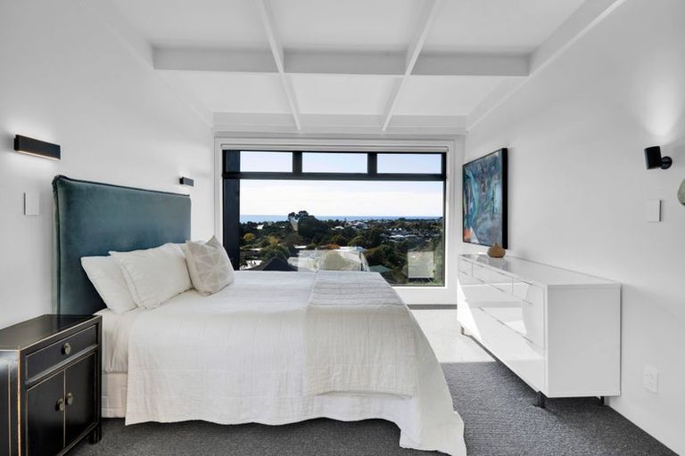 Photo of property in 40d Awanui Street, Merrilands, New Plymouth, 4312