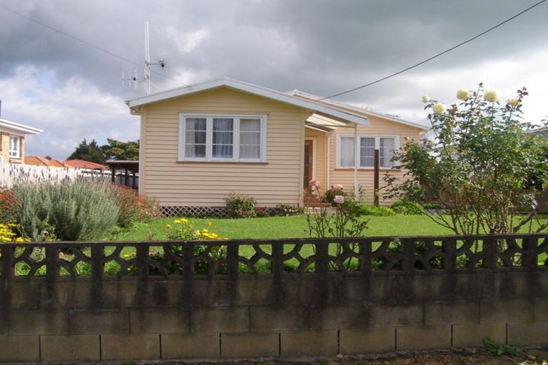 Photo of property in 157 Studholme Street, Morrinsville, 3300
