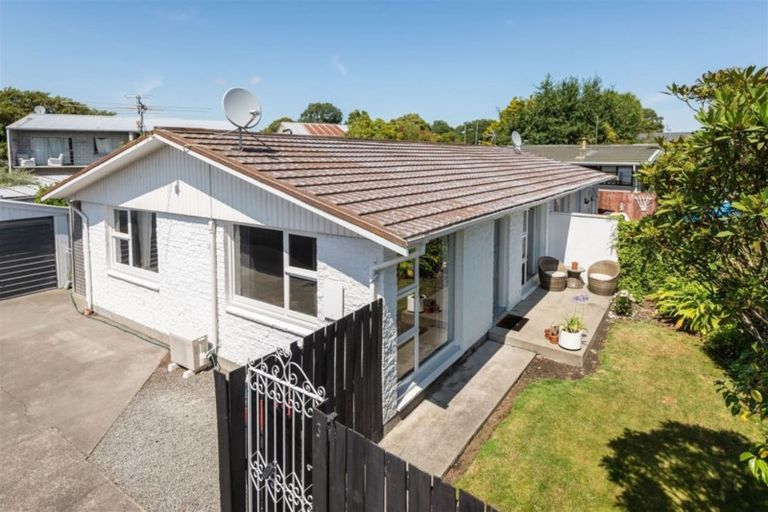 Photo of property in 3/36 Kinloch Street, St Albans, Christchurch, 8014