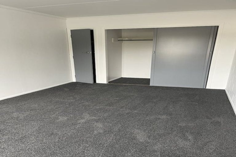 Photo of property in 57 Carrington Street, Lower Vogeltown, New Plymouth, 4310