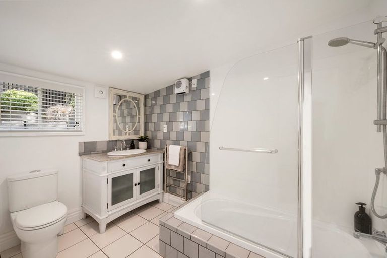 Photo of property in 51 Awarua Street, Ngaio, Wellington, 6035