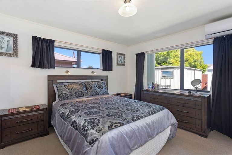 Photo of property in 15 Edgewater Grove, Whakatane, 3120