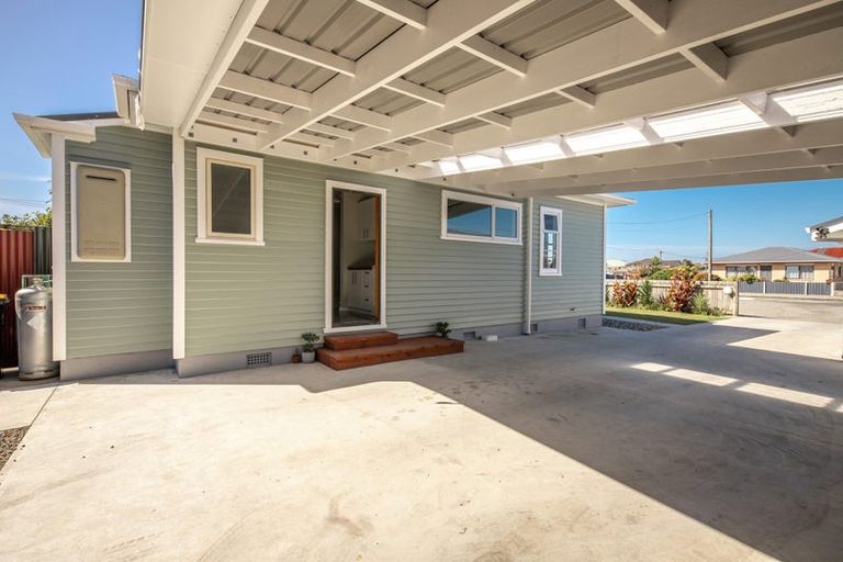 Photo of property in 28a Queen Street, Westport, 7825