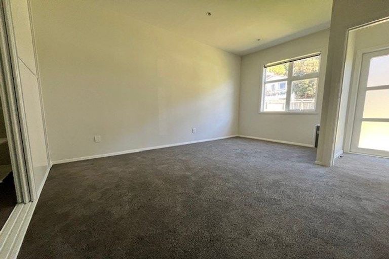 Photo of property in 23 Queens Drive, Kilbirnie, Wellington, 6022