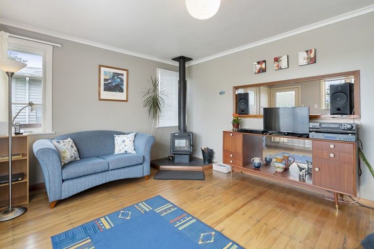 Photo of property in 8 Paisley Street, Awapuni, Palmerston North, 4412