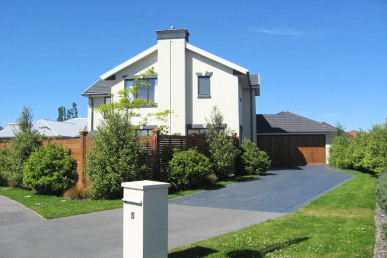 Photo of property in 5 Millstream Drive, Northwood, Christchurch, 8051