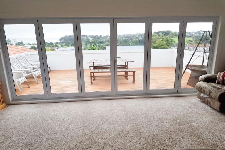 Photo of property in 47b Matai Road, Stanmore Bay, Whangaparaoa, 0932