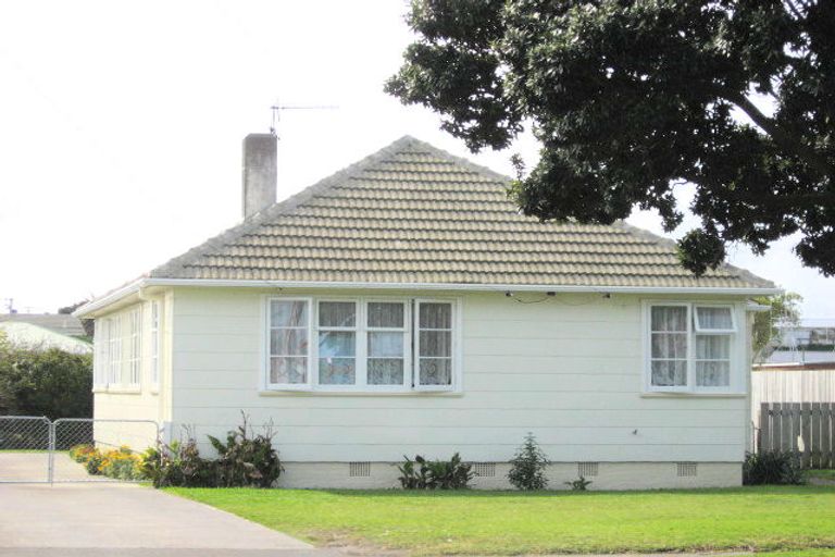 Photo of property in 60 Harper Street, Gonville, Whanganui, 4501