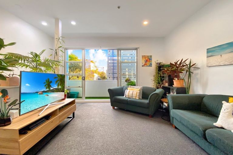 Photo of property in 21/30 Hanson Street, Mount Cook, Wellington, 6021