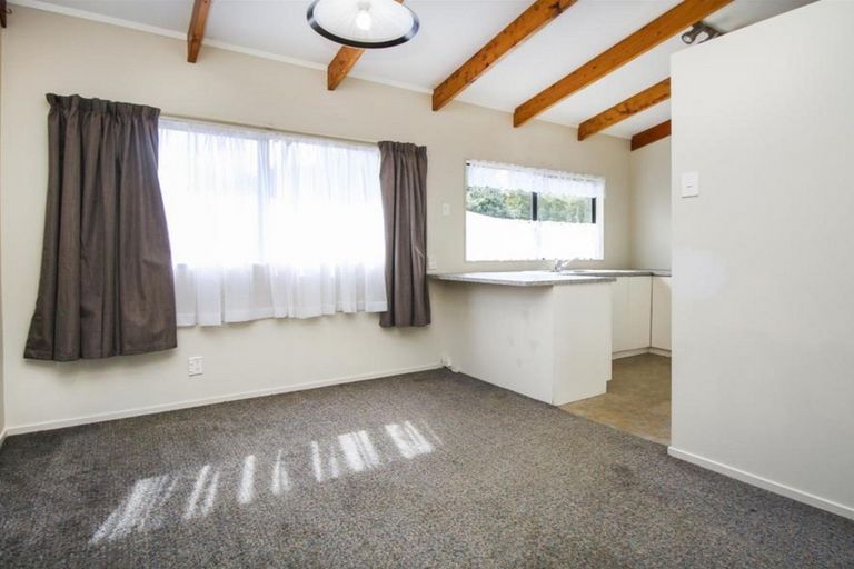 Photo of property in 57b Kamara Road, Glen Eden, Auckland, 0602