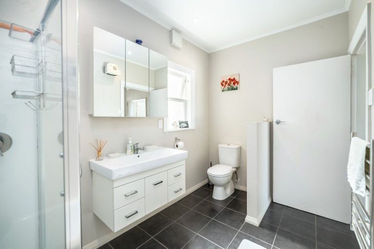 Photo of property in 52 Kempton Street, Greytown, 5712