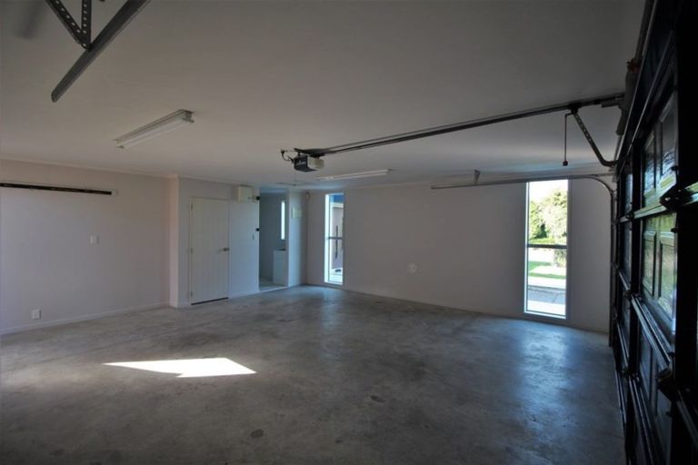 Photo of property in 2 Haswell Place, Huntington, Hamilton, 3210