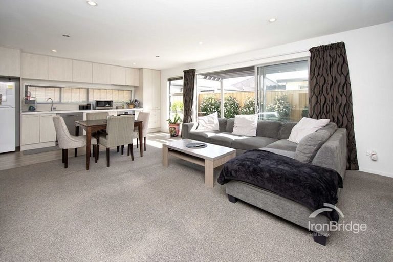 Photo of property in 27 Farnborough Way, Rolleston, 7615