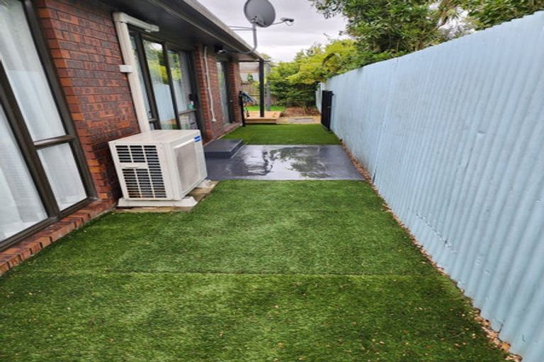 Photo of property in 77 Mackworth Street, Woolston, Christchurch, 8062