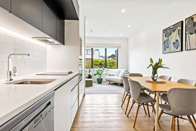Photo of property in 10/194 Buckley Avenue, Hobsonville, Auckland, 0616